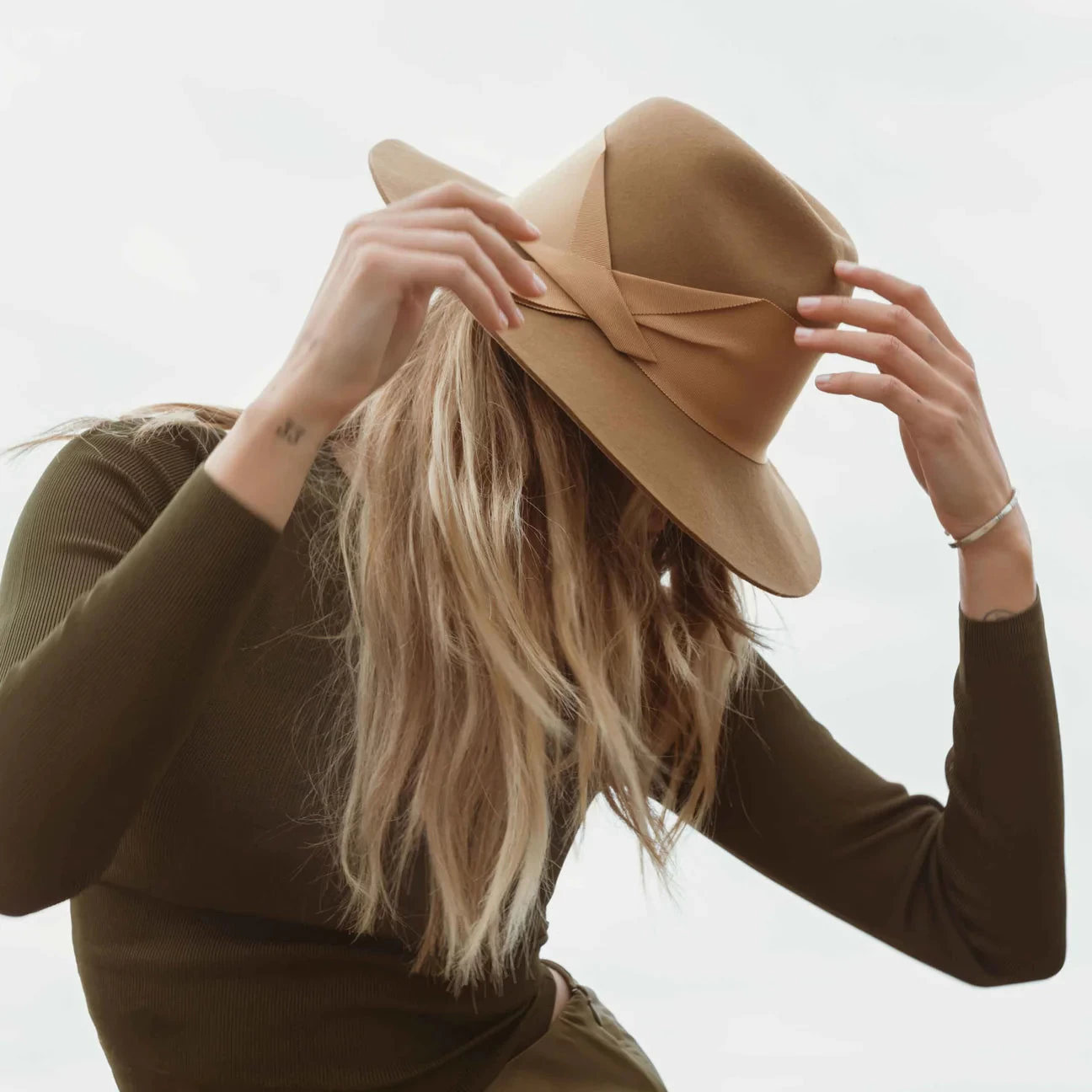 FREYA Gardenia Hat, Caramel 2 FREYA Gardenia Hat, Caramel - Image 2