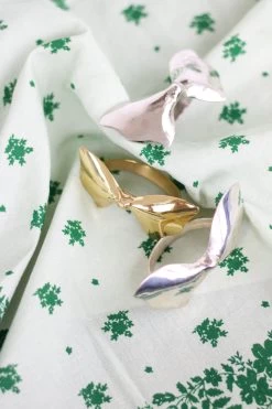 Only On The Avenue Holiday Ditsy Floral Napkin, Green -Fashion Clothing Shop IMG 0263 f87a3540 a36e 48ef ae74 89a0b2173471