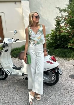 V-Neck Scallop Detail Tank, Spring Chinoiserie -Fashion Clothing Shop IMG 4582